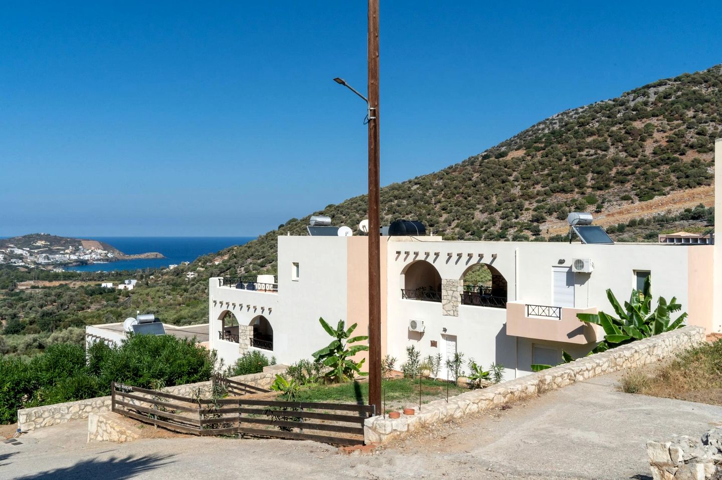 Resplendent Villa Haven near Cretan Sea in Greece