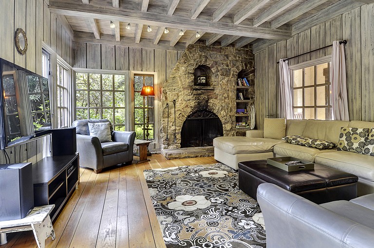 Cottages (United States of America, Guerneville, California)