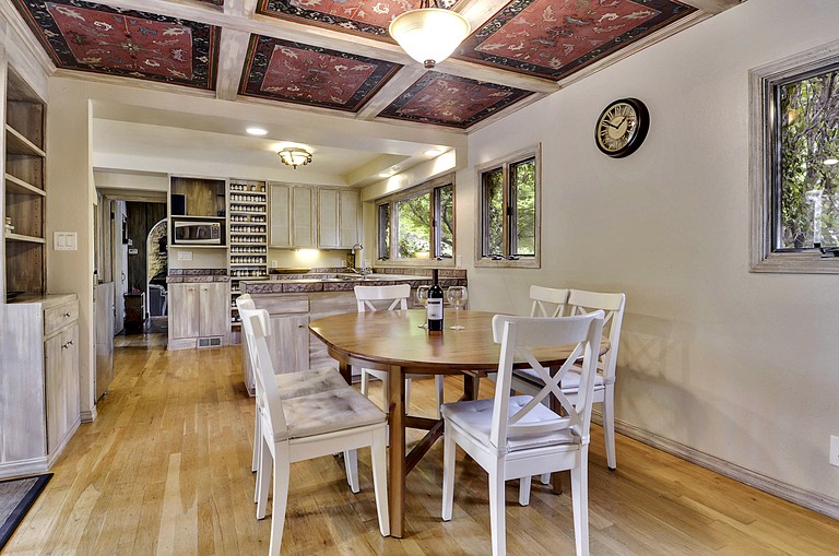 Cottages (United States of America, Guerneville, California)