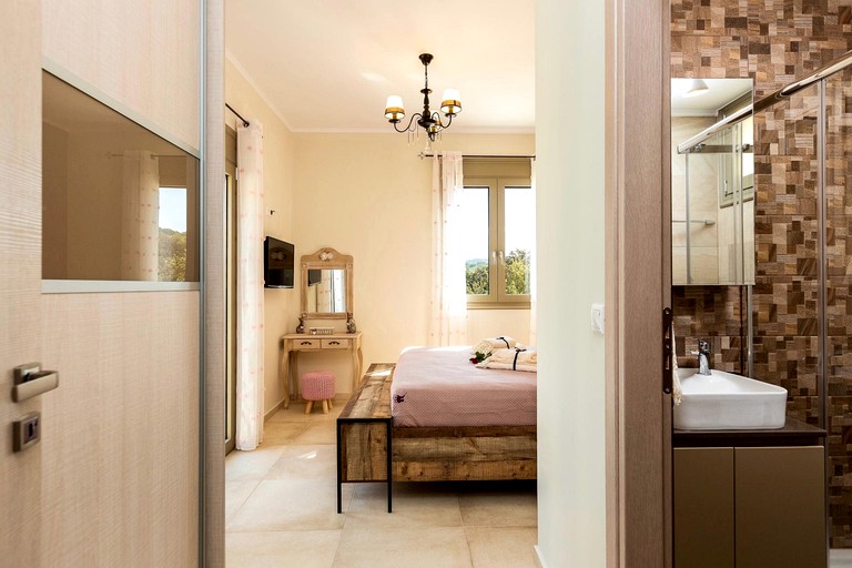 Vacation Rentals (Greece, Rethymno, Crete)