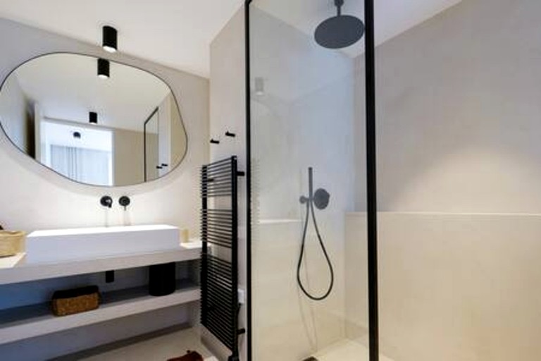Vacation Rentals (France, Porto-Vecchio, Corsica)