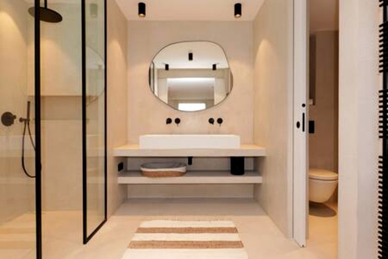 Vacation Rentals (France, Porto-Vecchio, Corsica)