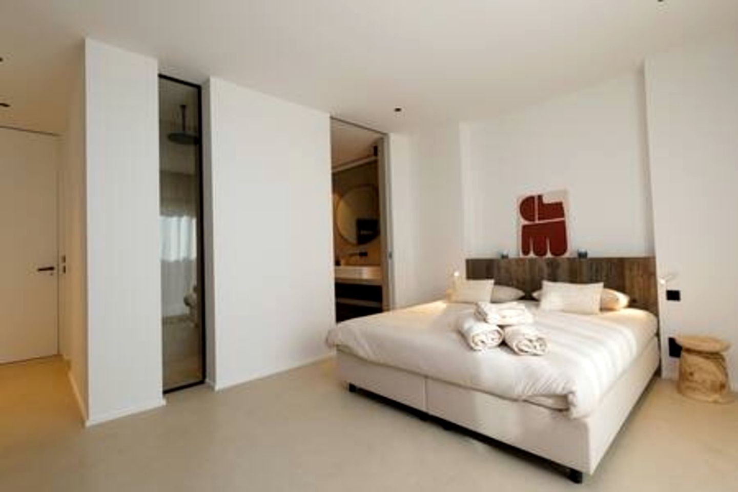 Breathtaking Group Villa with Luxurious Amenities, Pool and Views in France