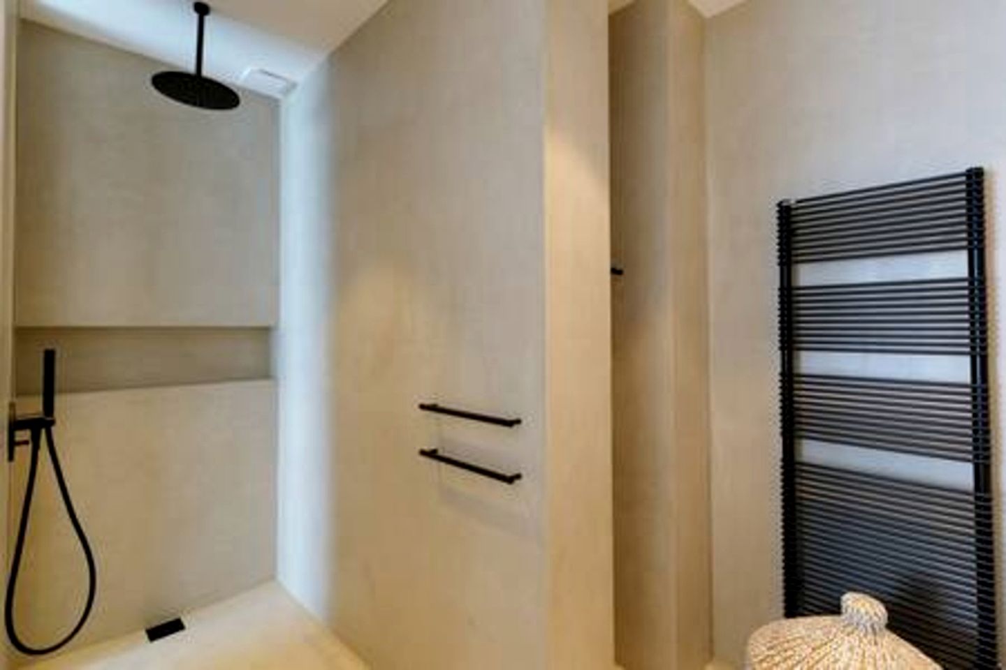 Breathtaking Group Villa with Luxurious Amenities, Pool and Views in France