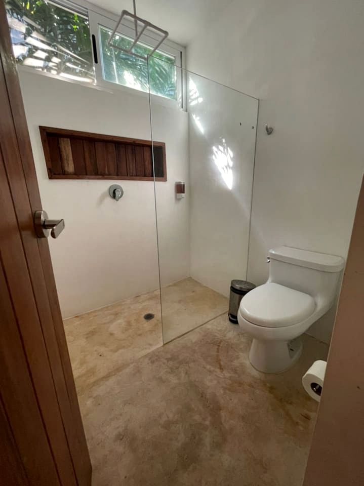 Charming Jungle Villa with Private Jacuzzi near Cenotes in Chemuyil, Quintana Roo