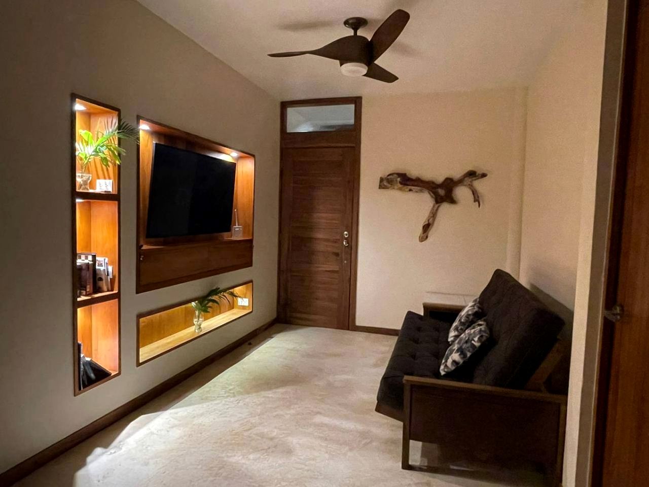 Charming Jungle Villa with Private Jacuzzi near Cenotes in Chemuyil, Quintana Roo