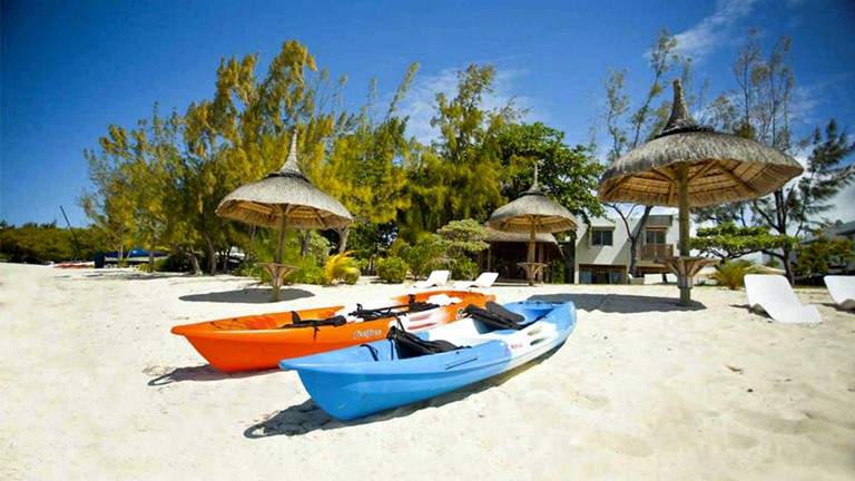 Beach Houses (Roches Noires, Rivière du Rempart, Mauritius)