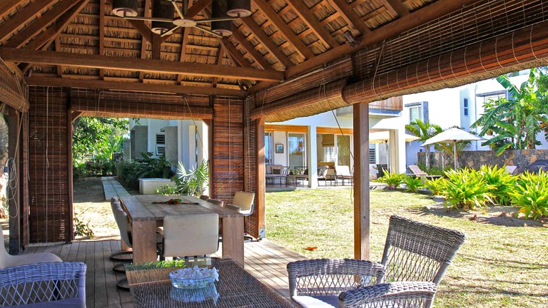 Beach Houses (Roches Noires, Rivière du Rempart, Mauritius)