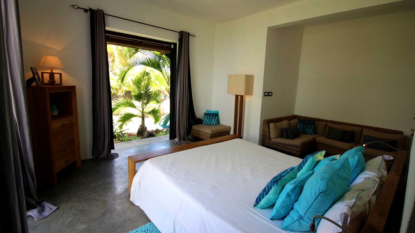Luxury Oceanfront Villa with Two Private Pools in Poste Lafayette, Mauritius