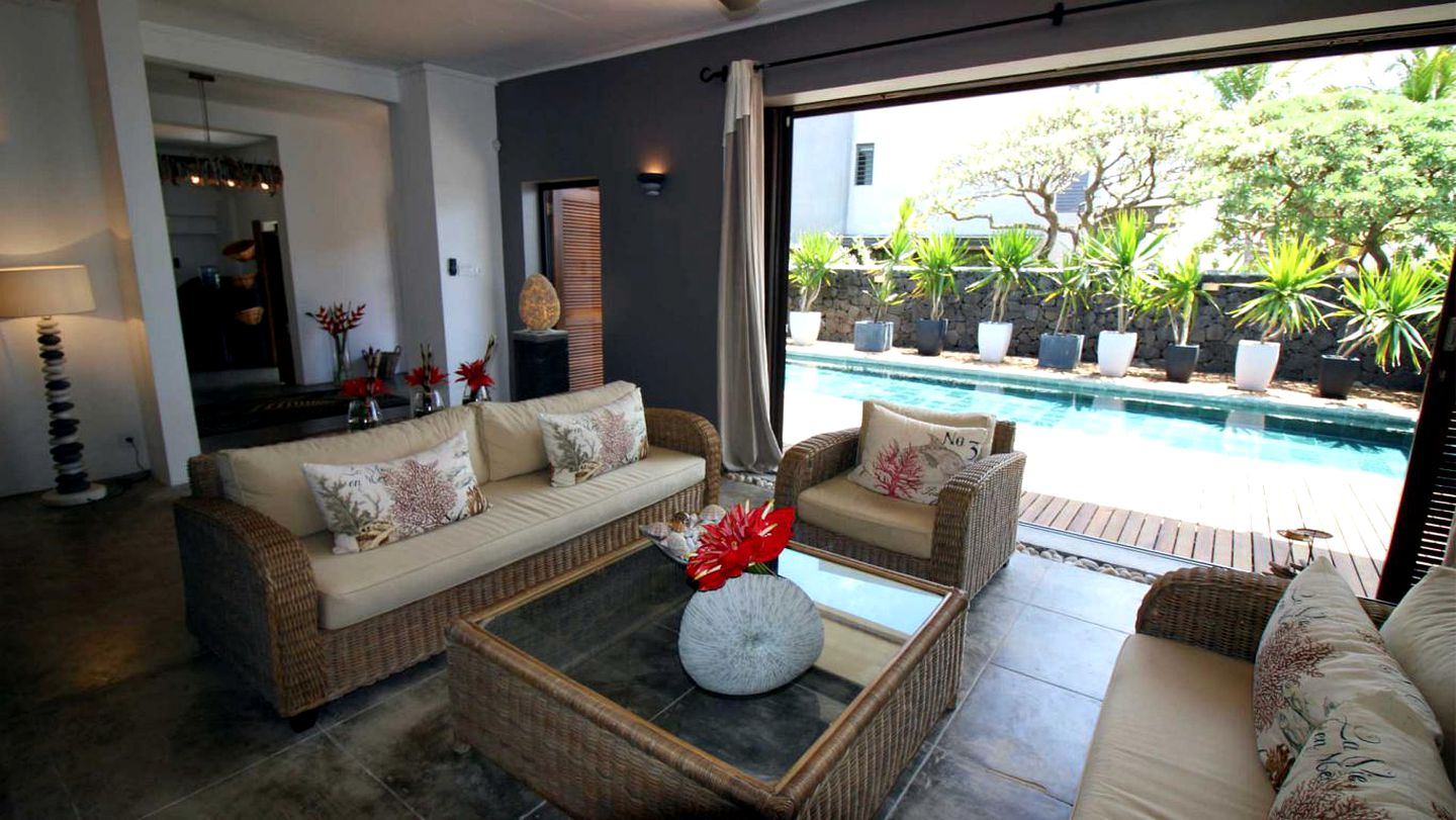 Luxury Oceanfront Villa with Two Private Pools in Poste Lafayette, Mauritius