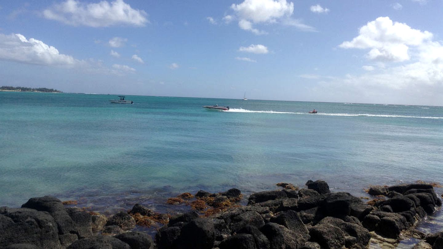 Cozy Beachfront Cottage with Stunning Views in Grand Baie, Mauritius