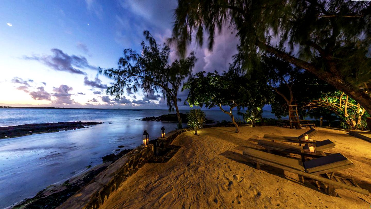 Breathtaking Oceanfront Villa on a Private Island off the Northern Coast of Mauritius