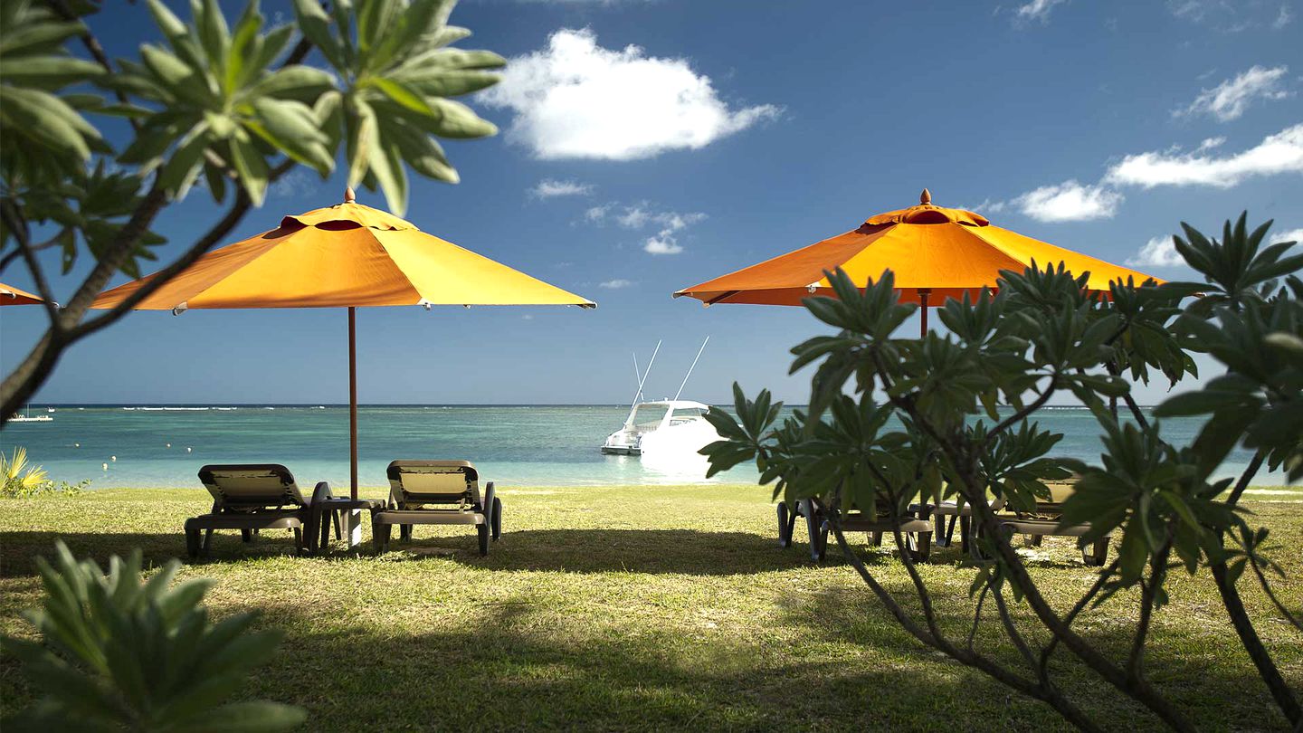 Beachfront Villa with Stunning Views and Private Pool in Belle Mare, Mauritius