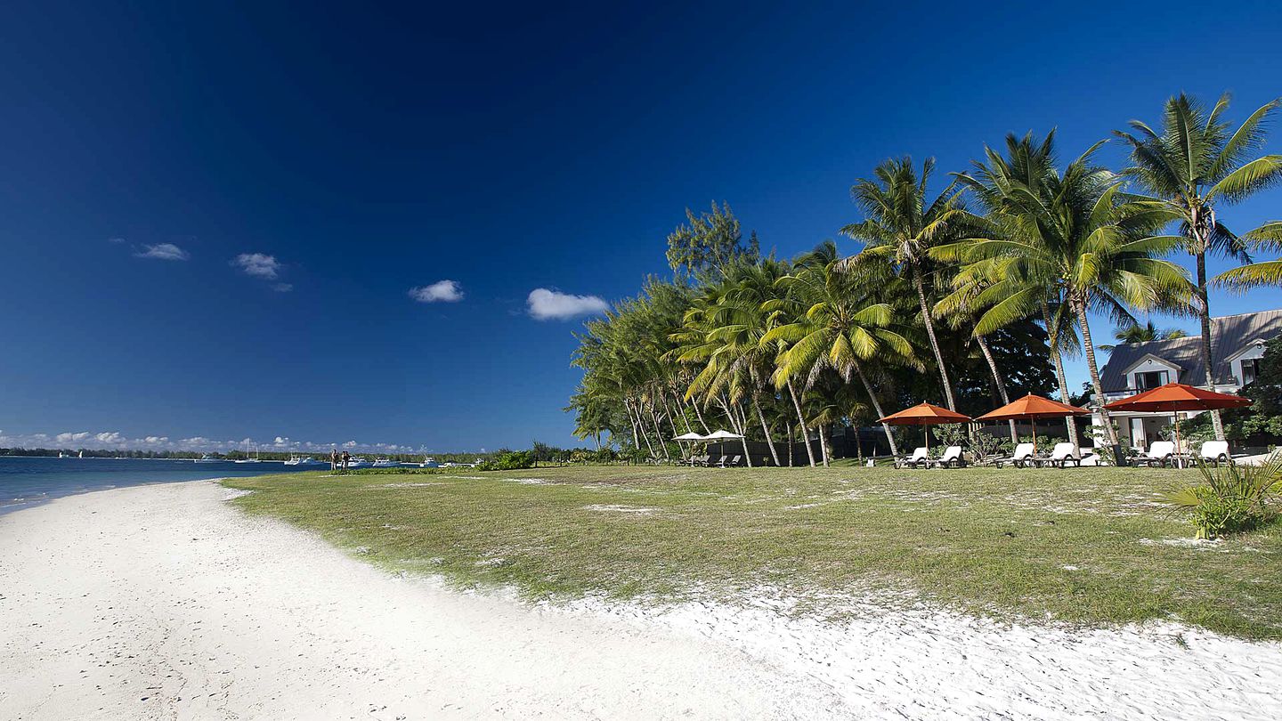 Beachfront Villa with Stunning Views and Private Pool in Belle Mare, Mauritius