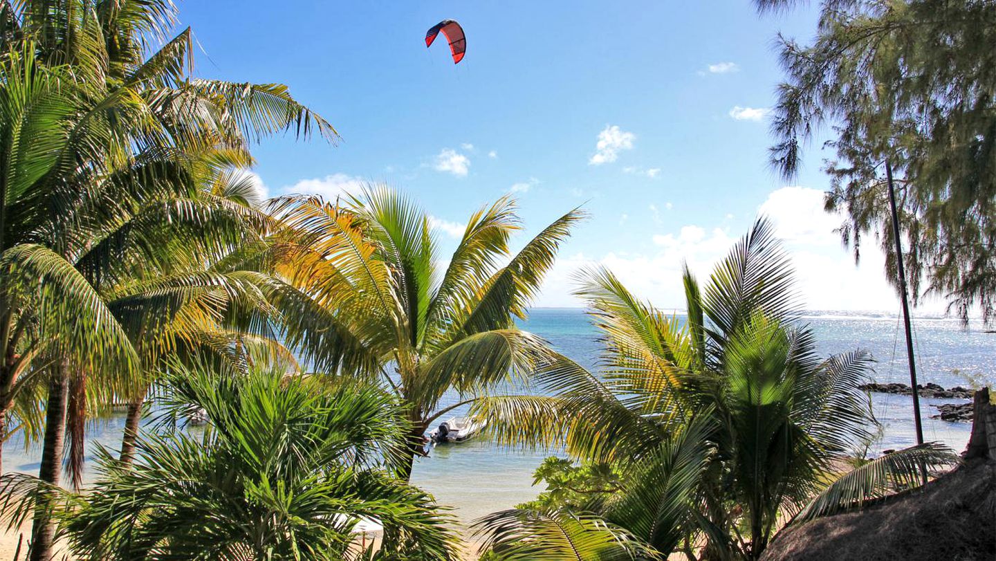 Spacious Oceanfront Villa on the Beaches of Roches Noires in Mauritius