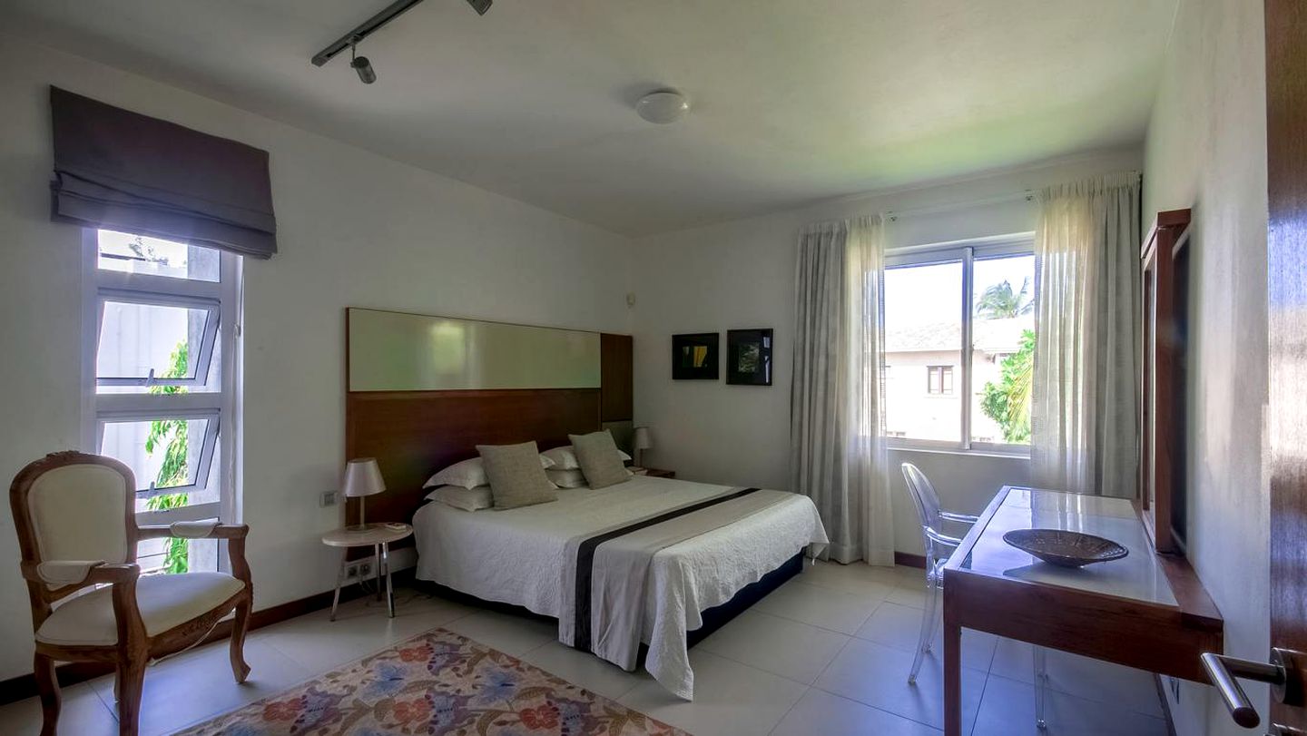 Beautiful Villa Rental with a Gorgeous Pool for a Getaway to Roches Noires, Mauritius