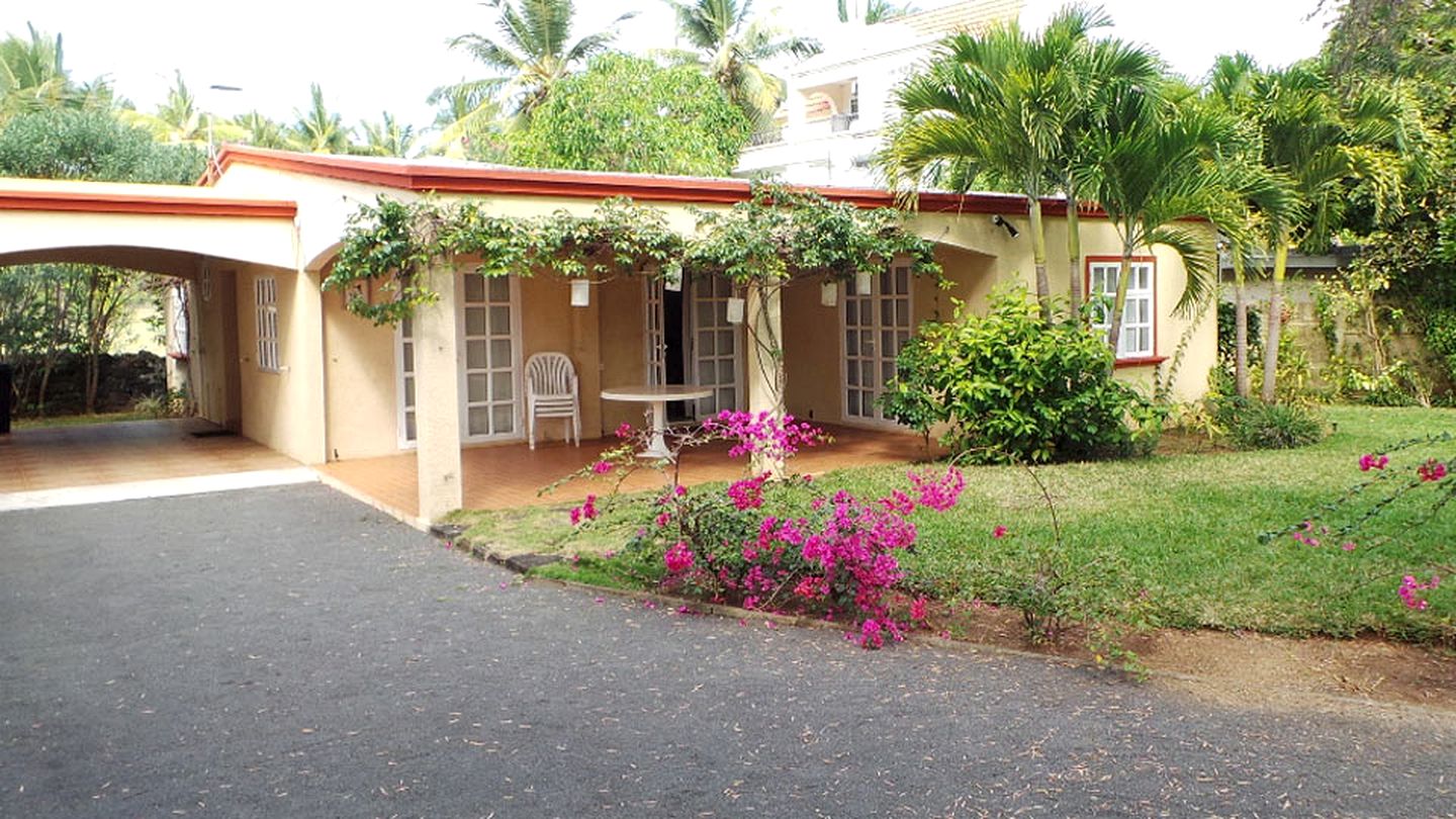 Peaceful Villa with a Private Pool on the Beach in Belle Mare, Mauritius