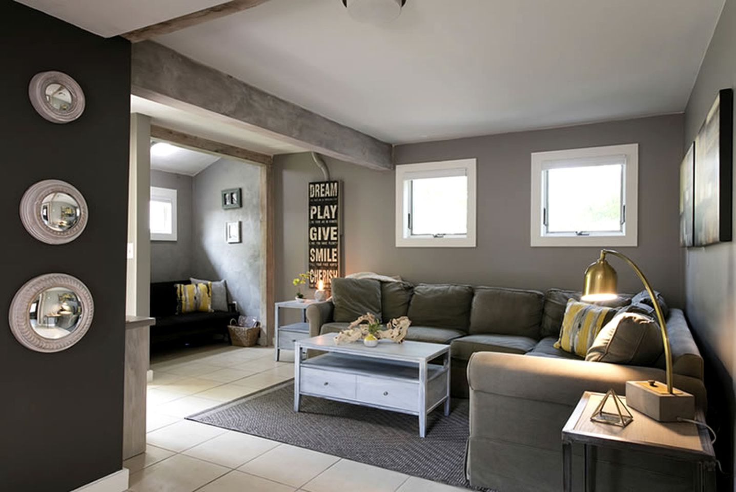 Modern and Chic Cottage Rental with Private Garden in Woodstock