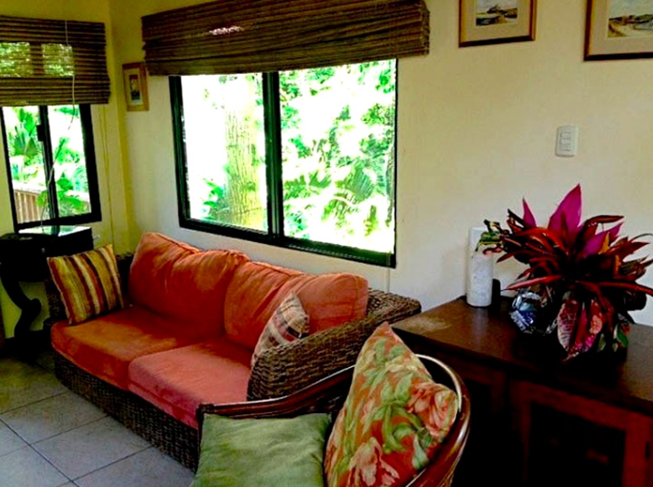 Tranquil Cottage Rental Surrounded by a Palm Garden near Cacao Lagoon, Honduras