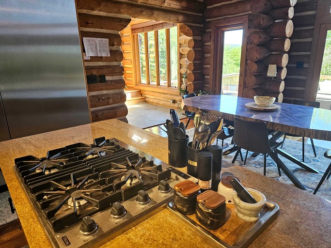 Log Cabins (United States of America, Purcellville, Virginia)