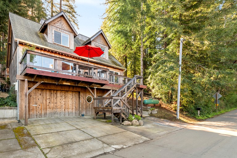 Cabins (United States of America, Guerneville, California)