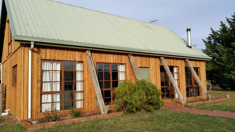 Cottages (Tea Tree, Tasmania, Australia)