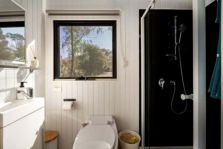 Tiny Houses (Australia, Redbank, Victoria)