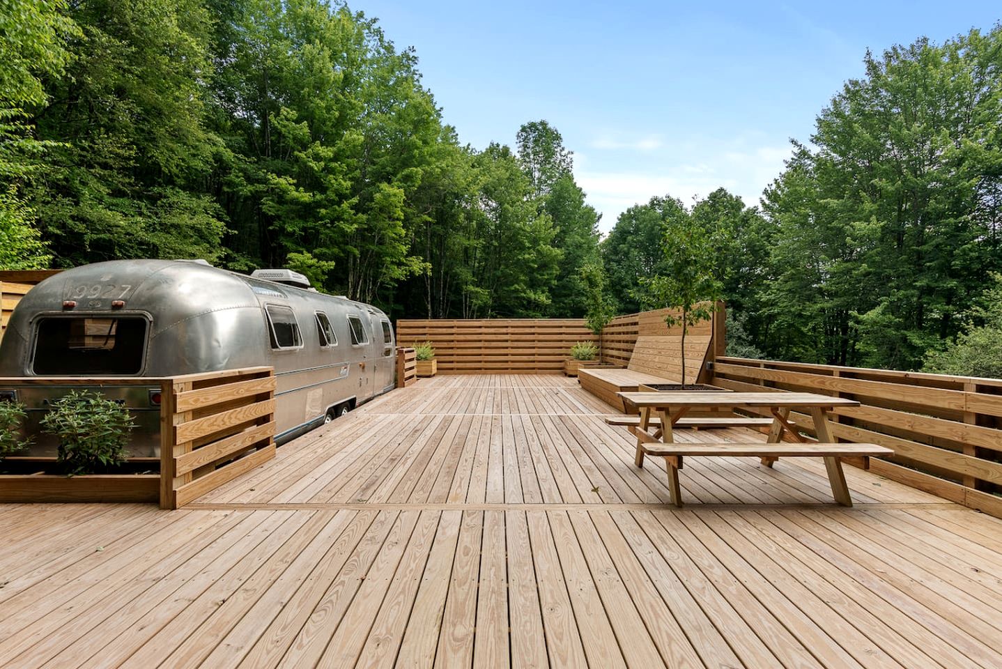Vintage Airstream Retreat with Private Deck & Outdoor Shower in Delancey, New York