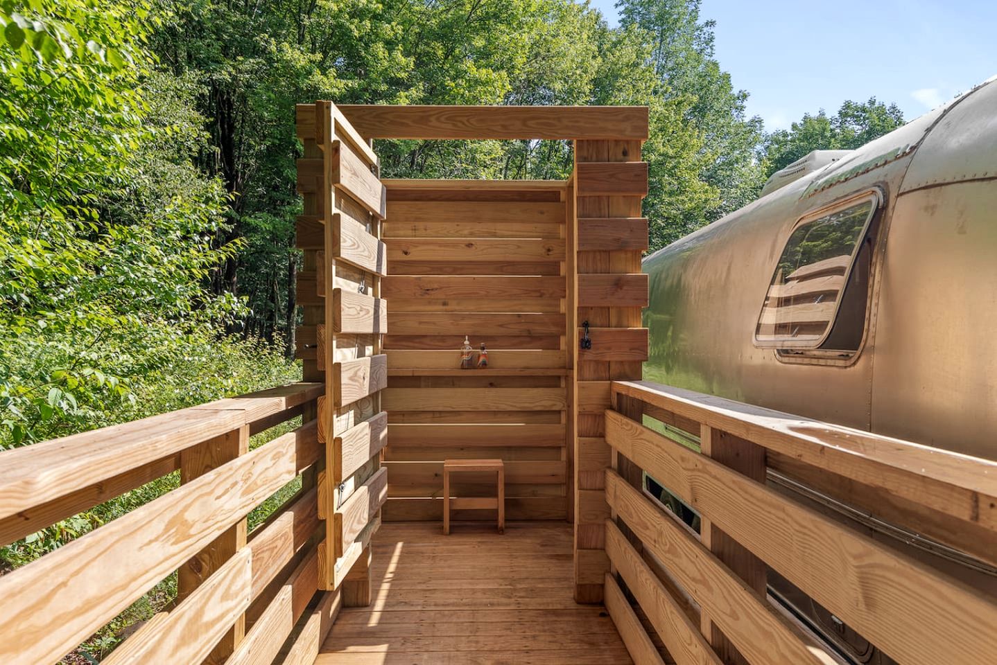 Vintage Airstream Retreat with Private Deck & Outdoor Shower in Delancey, New York