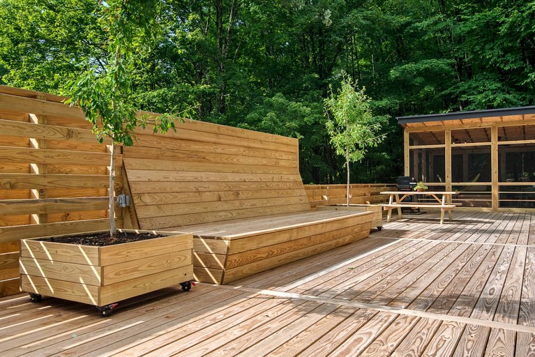 Caravans (United States of America, Delancey, New York)