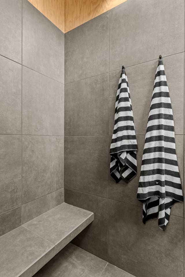 Vintage Airstream Retreat with Private Deck & Outdoor Shower in Delancey, New York