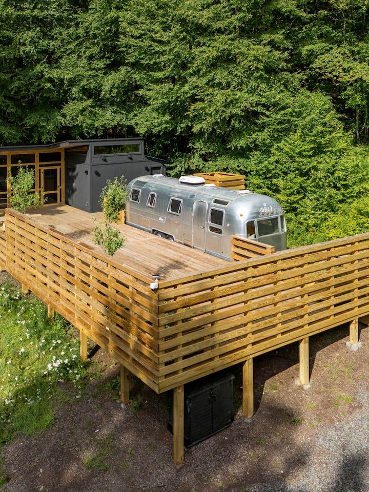 Vintage Airstream Retreat with Private Deck & Outdoor Shower in Delancey, New York