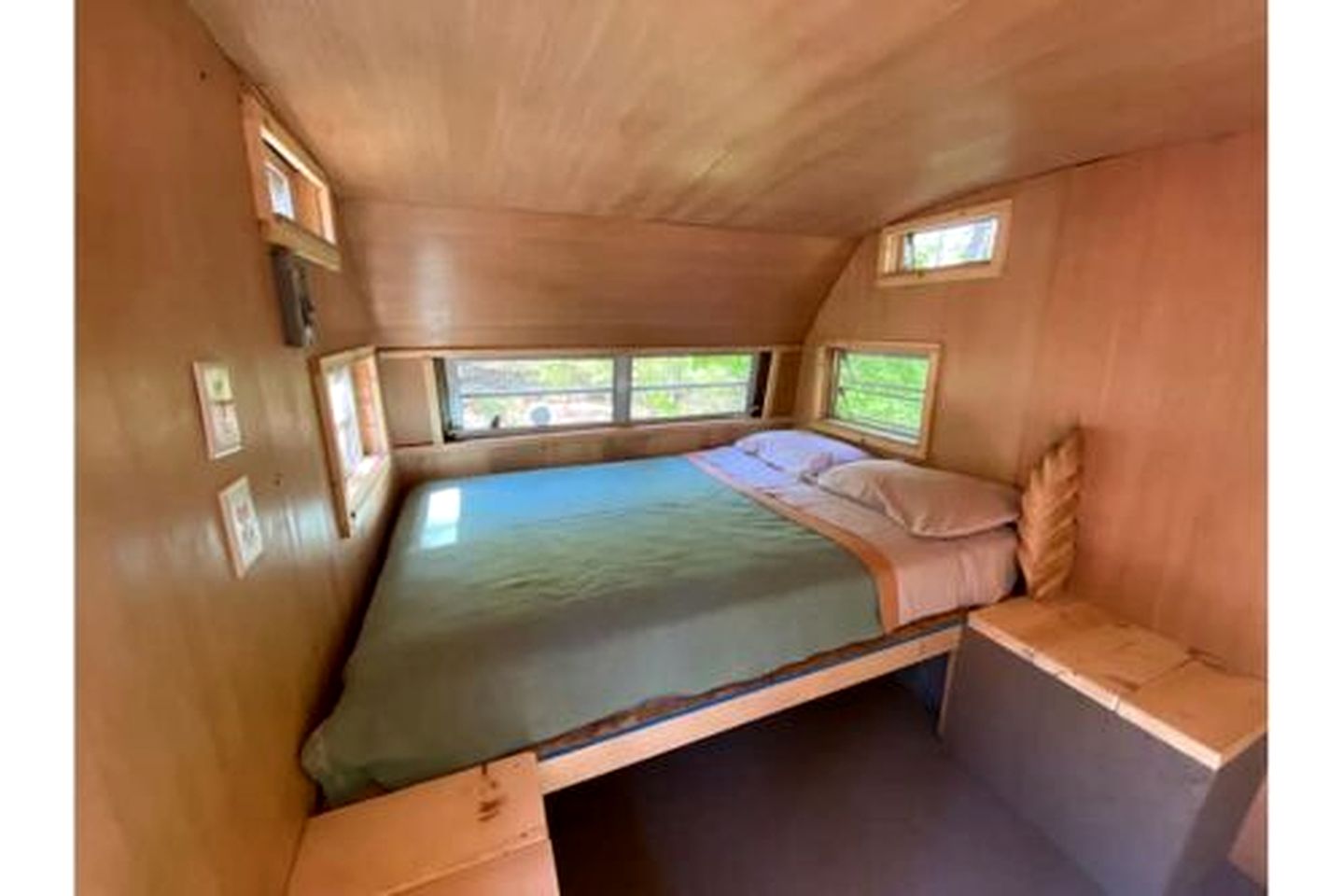Vintage Camper Rental for Secluded Getaway in Chatham Hills, New Hampshire