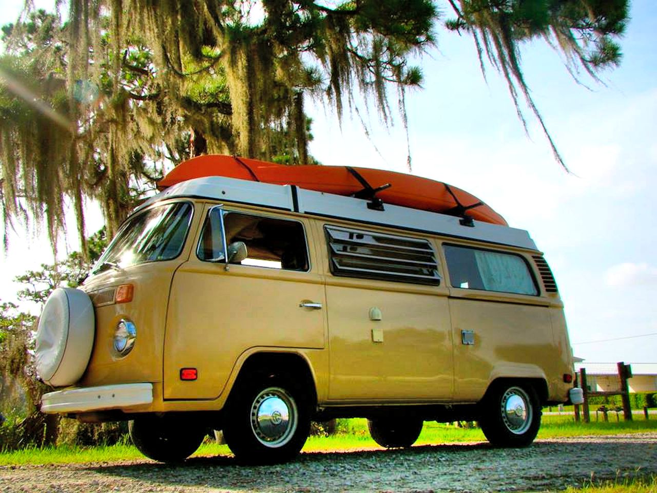 Florida Oldscool Campers, LLC, Caravans, Pinellas Park , United States