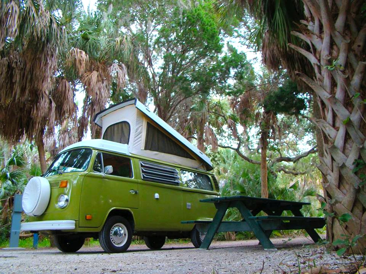 Florida Oldscool Campers, LLC, Caravans, Pinellas Park , United States