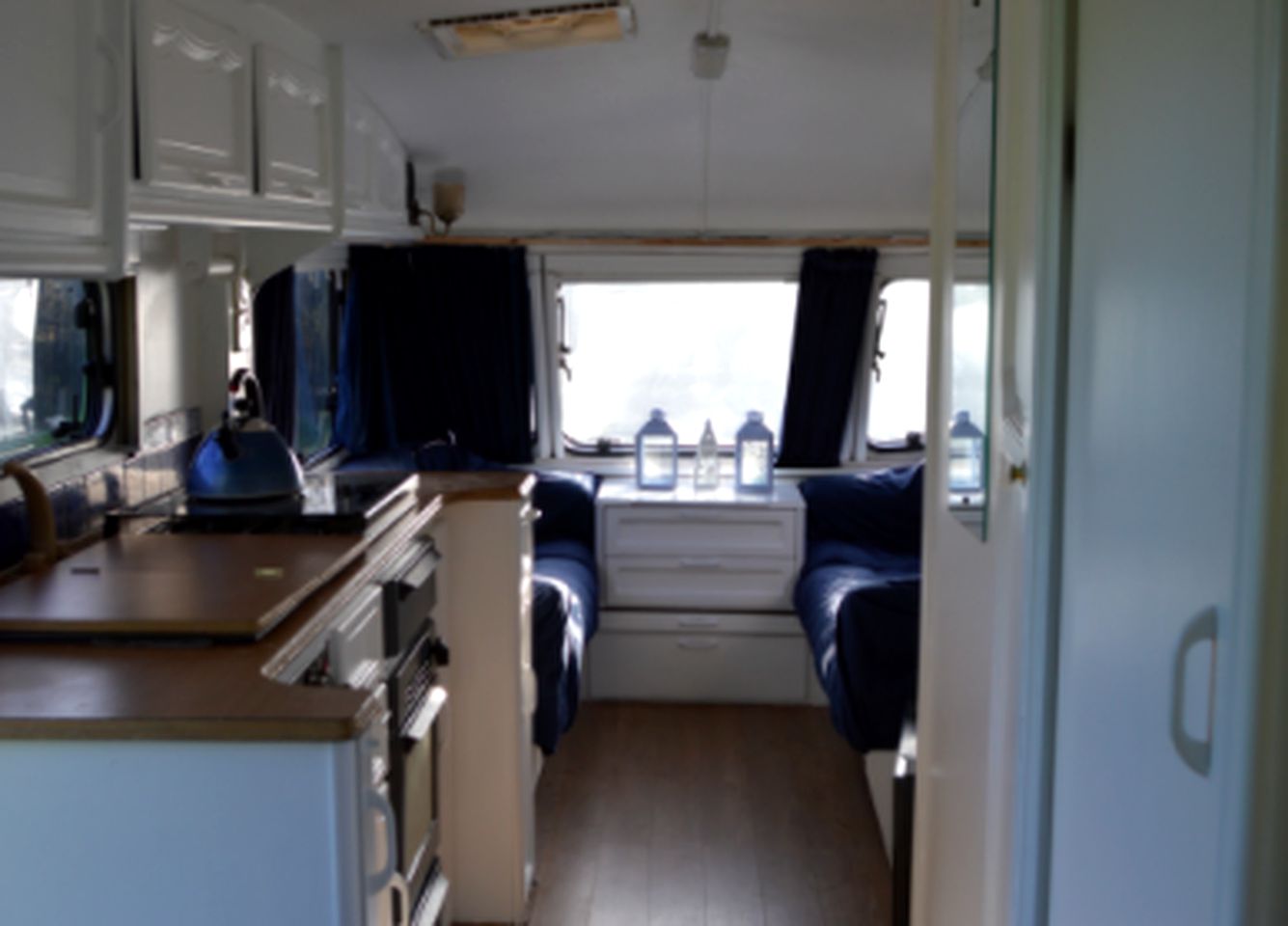 Vintage Carvans Situated on Private Farm in Cornwall, England