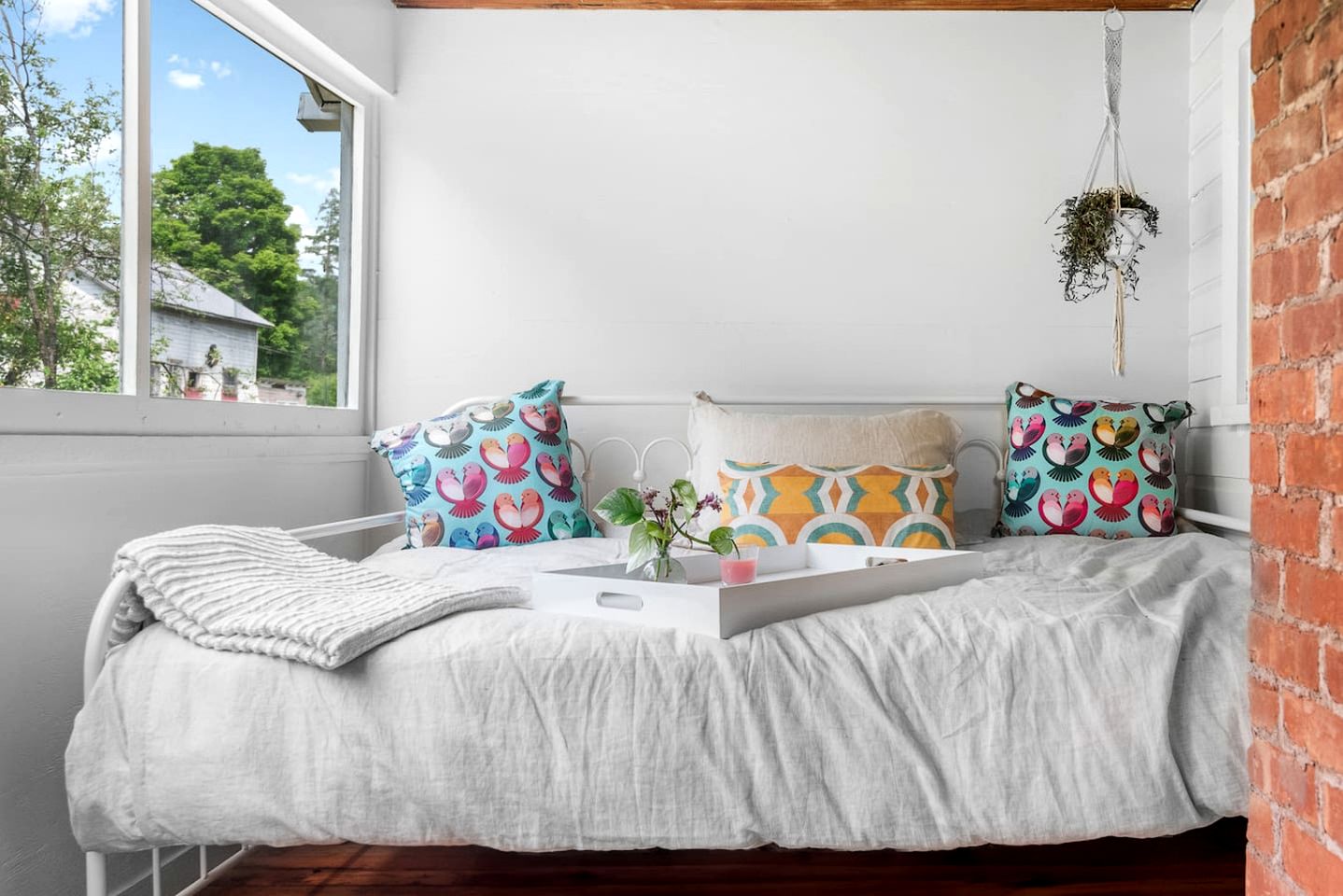 Vintage-Inspired Retreat with Unique Cozy Touches in Bovina, New York