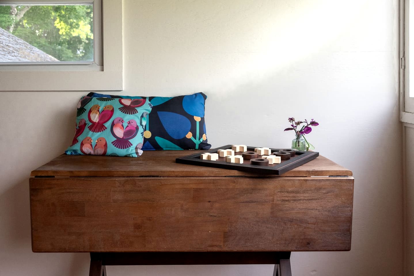 Vintage-Inspired Retreat with Unique Cozy Touches in Bovina, New York