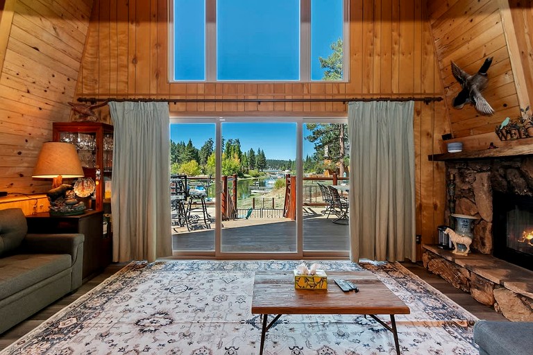 Cabins (United States of America, Big Bear Lake, California)