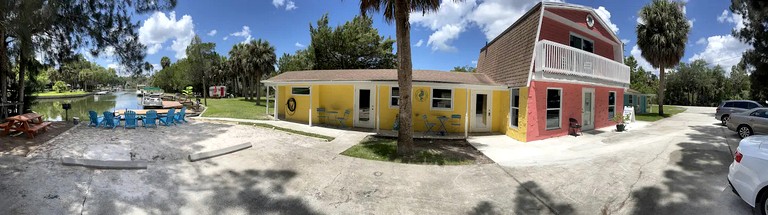 Cottages (United States of America, Weeki Wachee, Florida)