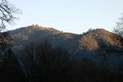 Vintage Santa Fe Caboose Luxury Rental near Yosemite National Park, California - Photo 2