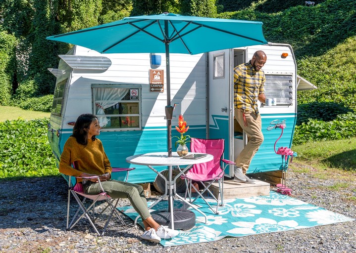 Caravans (United States of America, Bryson City, North Carolina)