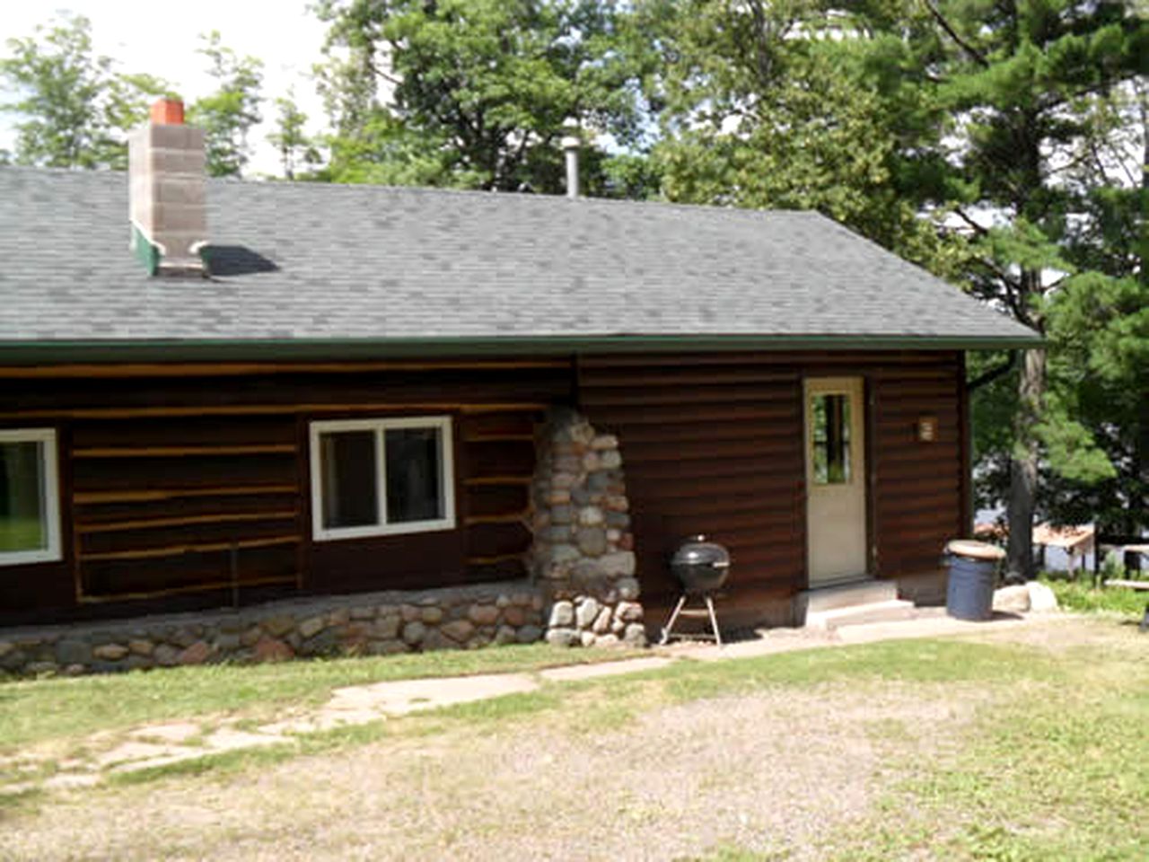 Tranquil Weekend Getaway Close to Chequamegon National Forest in Wisconsin