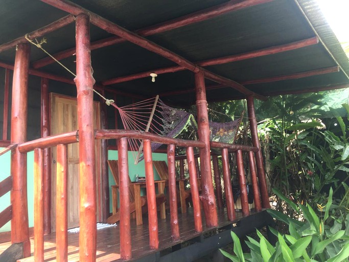 Cabins (Drake Bay, Puntarenas, Costa Rica)