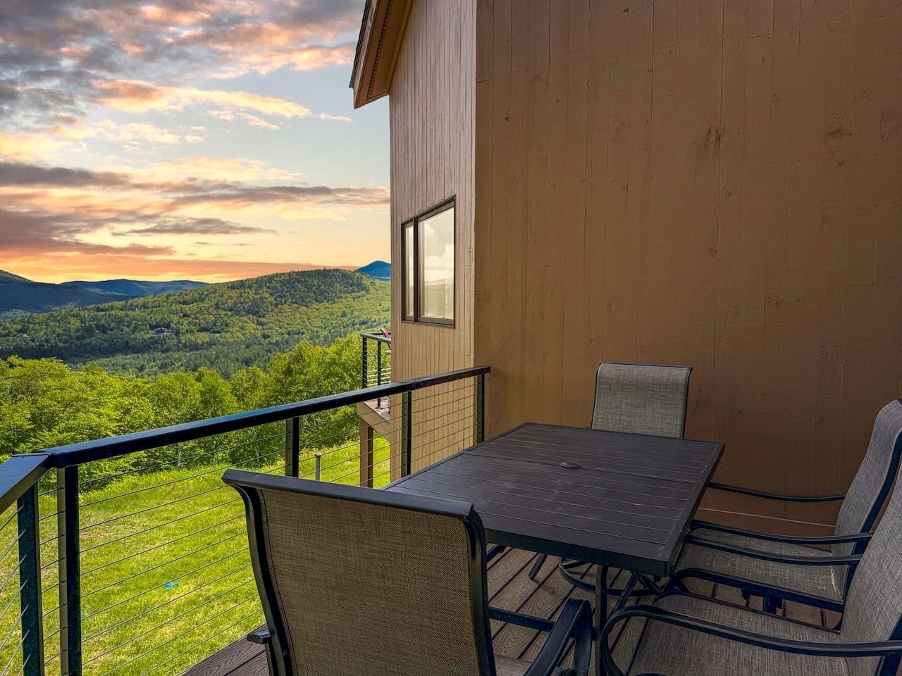 Cozy Vacation Rental Near Attitash Mountain in Bartlett, New Hampshire