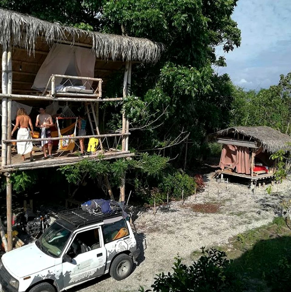 Spacious Bamboo Tree House for a Unique Getaway near Manglaralto Beach, Ecuador