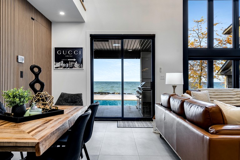 Vacation Rentals (Canada, Leamington, Ontario)