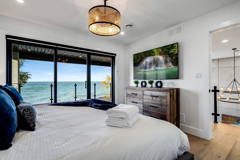 Vacation Rentals (Canada, Leamington, Ontario)