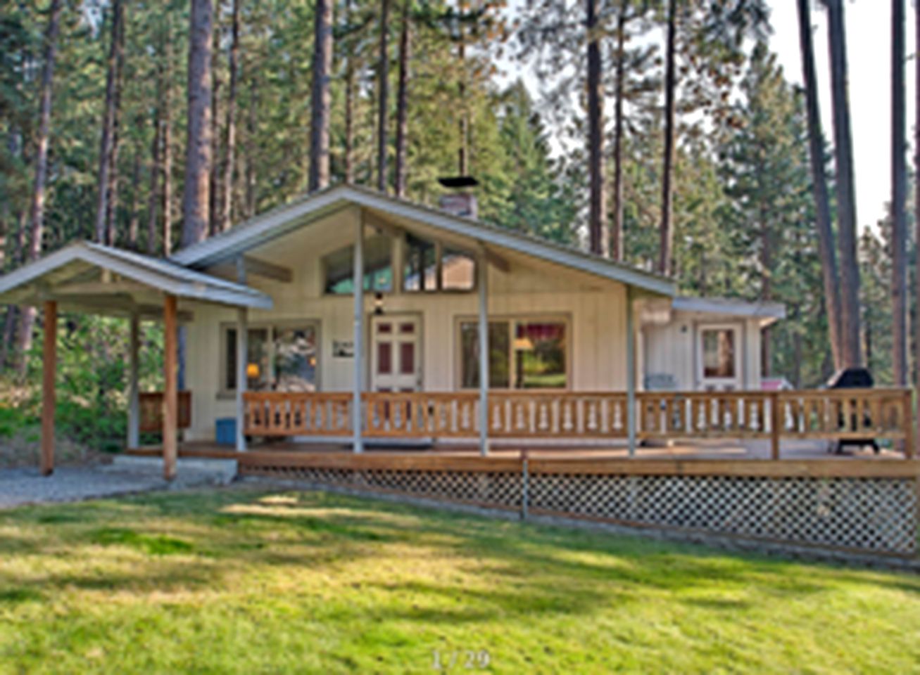 Pet-Friendly Cabin near Leavenworth, Washington