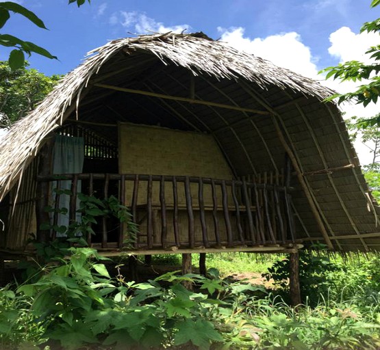 Huts (El Nido, Luzon, Philippines)